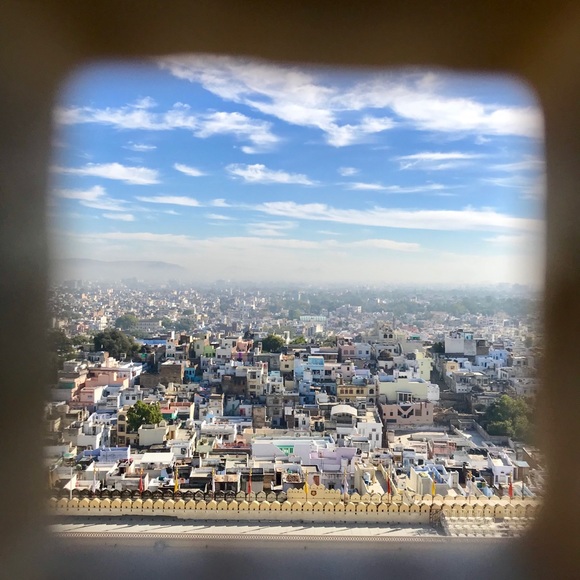 Meet your Posher, Julie - Picture 1 of 1